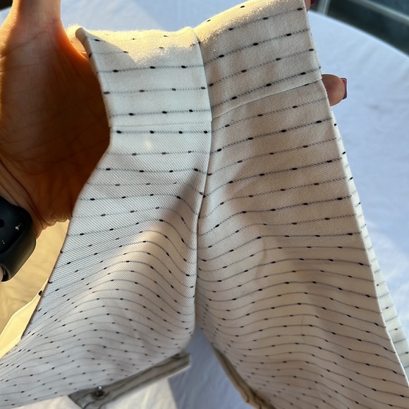 Chelsea and walker Ivory speckle twill shorts - Picture 5 of 8